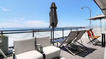Apartment, Berbilang Katil, Sea View | Teres/patio