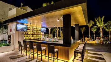 Bar (en la propiedad)