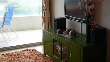 Family Apartment, 2 Bedrooms | Living area | Flat-screen TV