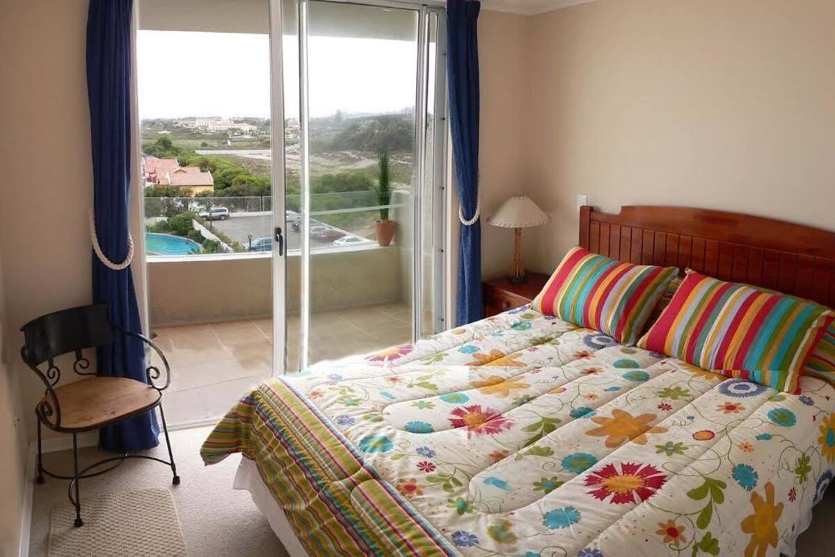 Family Apartment, 2 Bedrooms | 2 bedrooms, free WiFi, bed sheets