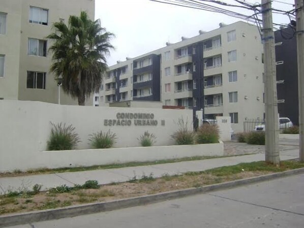 Front of property - Departamento Edificio Urbano II (La Serena)