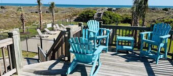 Avalon West- 5 Bedroom Home by RedAwning