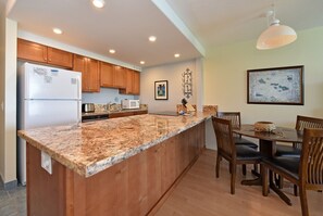 Apartamento, 1 habitación | Cocina privada | Frigorífico, microondas, horno y lavavajillas