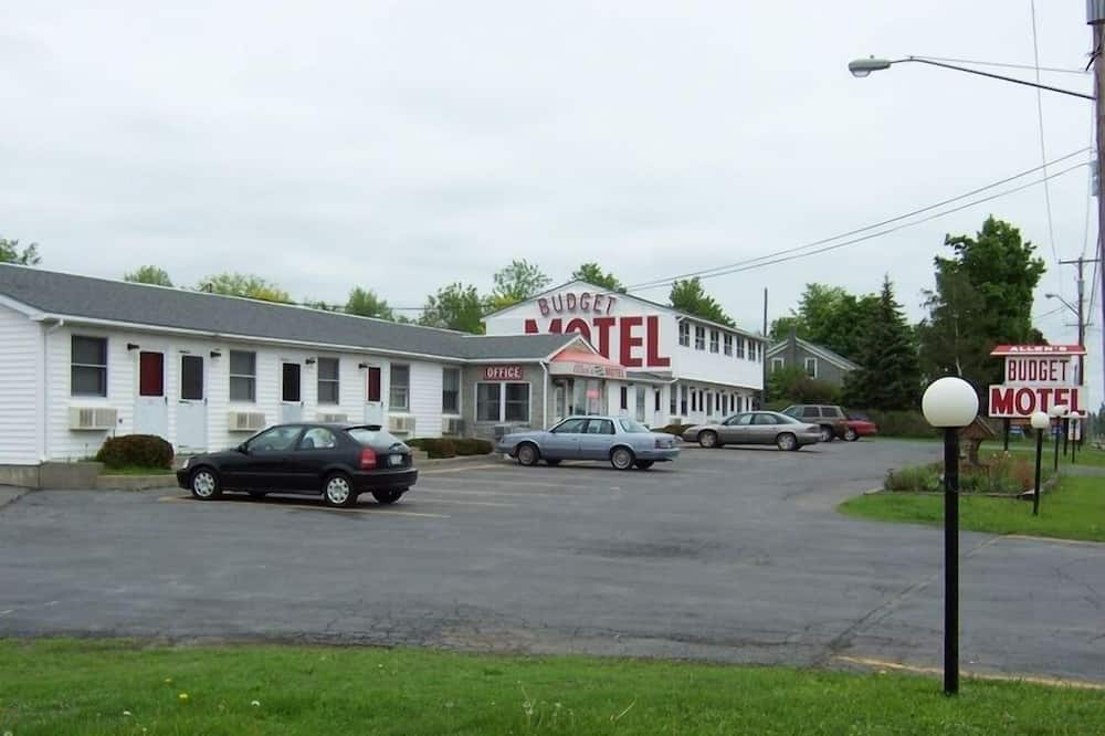 Allen's Budget Motel