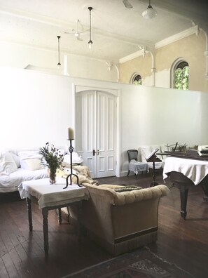 สถานที่จัดงานประชุม