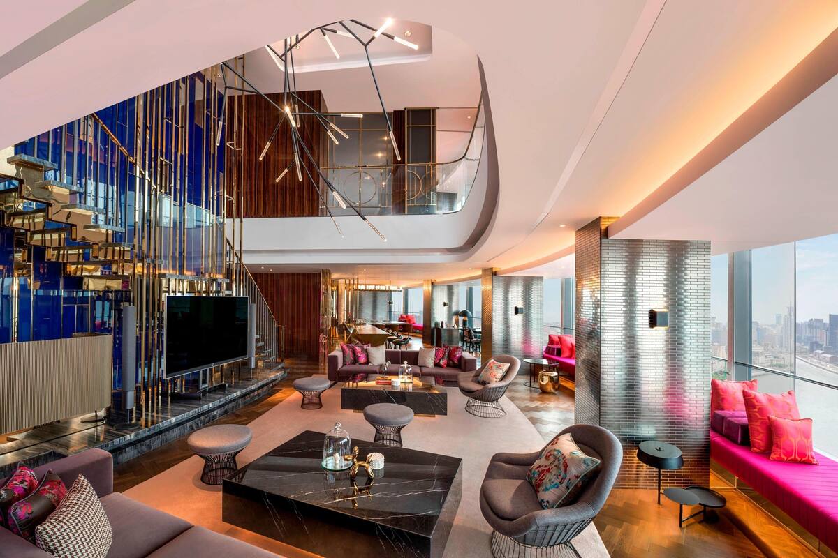 Suite – president (SW-M) | Oppholdsrom | En 55-tommers TV med kabel-kanaler