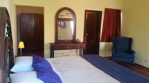Deluxe Room, Private Bathroom, Garden View