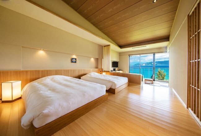 1 bedroom, premium bedding, in-room safe, desk