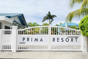 Entrada de la propiedad