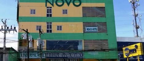 Facciata della struttura