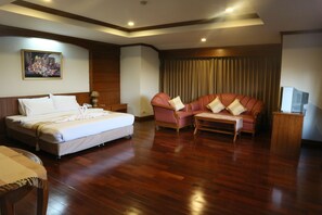 Suite | Meja kerja dan Wi-Fi gratis