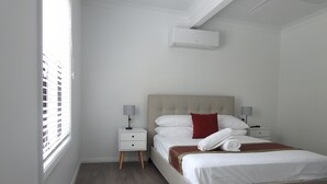 Cabana família | Roupas de cama premium, ferros/tábuas de passar roupa, Wi-Fi de cortesia