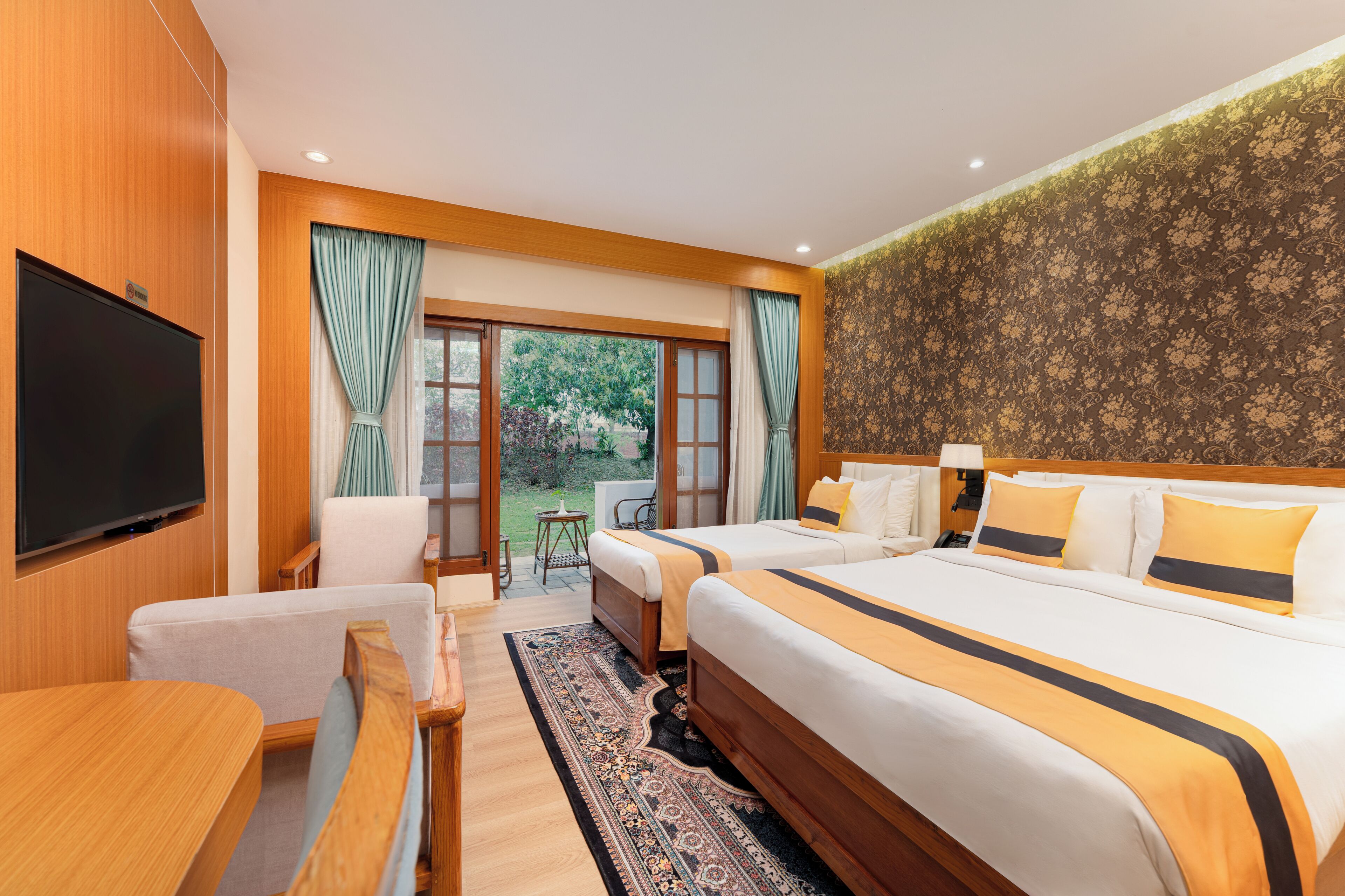 Premium Family Deluxe | 1 bedroom, minibar, in-room safe, desk