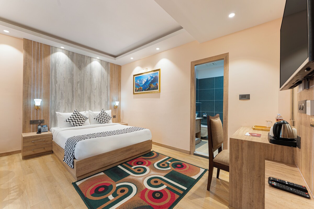 1 chambre, minibar, coffres-forts dans les chambres, bureau