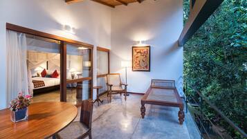 Luxury Suite | Balcony