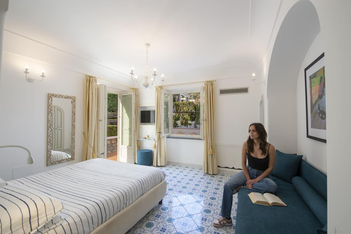 Superior-Doppelzimmer, 1 Schlafzimmer, Nichtraucher, Gartenblick (extra bed) | 1 Schlafzimmer, hochwertige Bettwaren, Daunenbettdecken