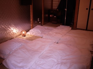 Wifi gratis y ropa de cama 