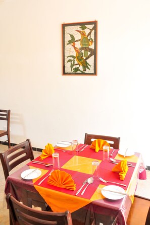 Restaurant - Sea Breeze (Mirissa)