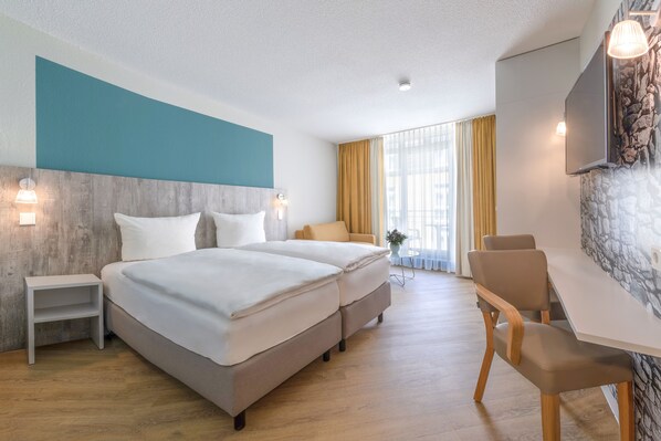 Standard dubbelrum - balkong | Värdeförvaringsskåp på rummet, gratis wi-fi och sängkläder