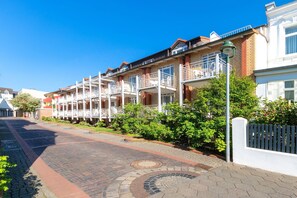 Unclassified image, 3 of 42, button - Michels Gästehaus Meerzeit (Norderney)