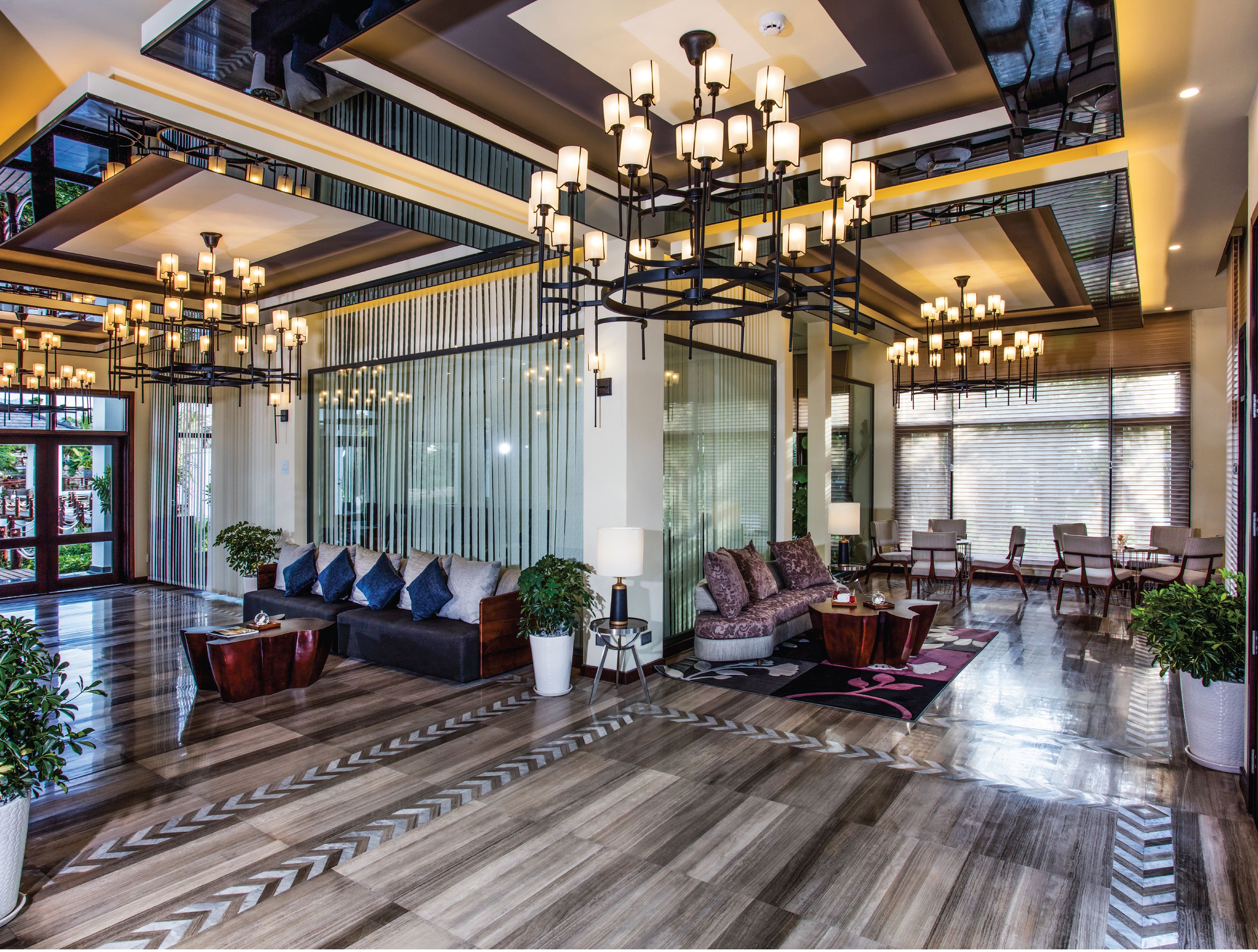 couples treatment room(s), body treatments, hot stone massages