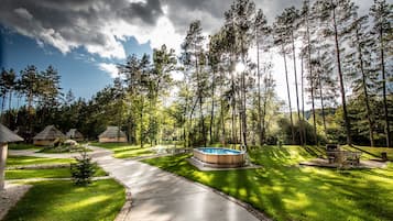 Bungalow, Patio | 1 bedroom, free WiFi, bed sheets