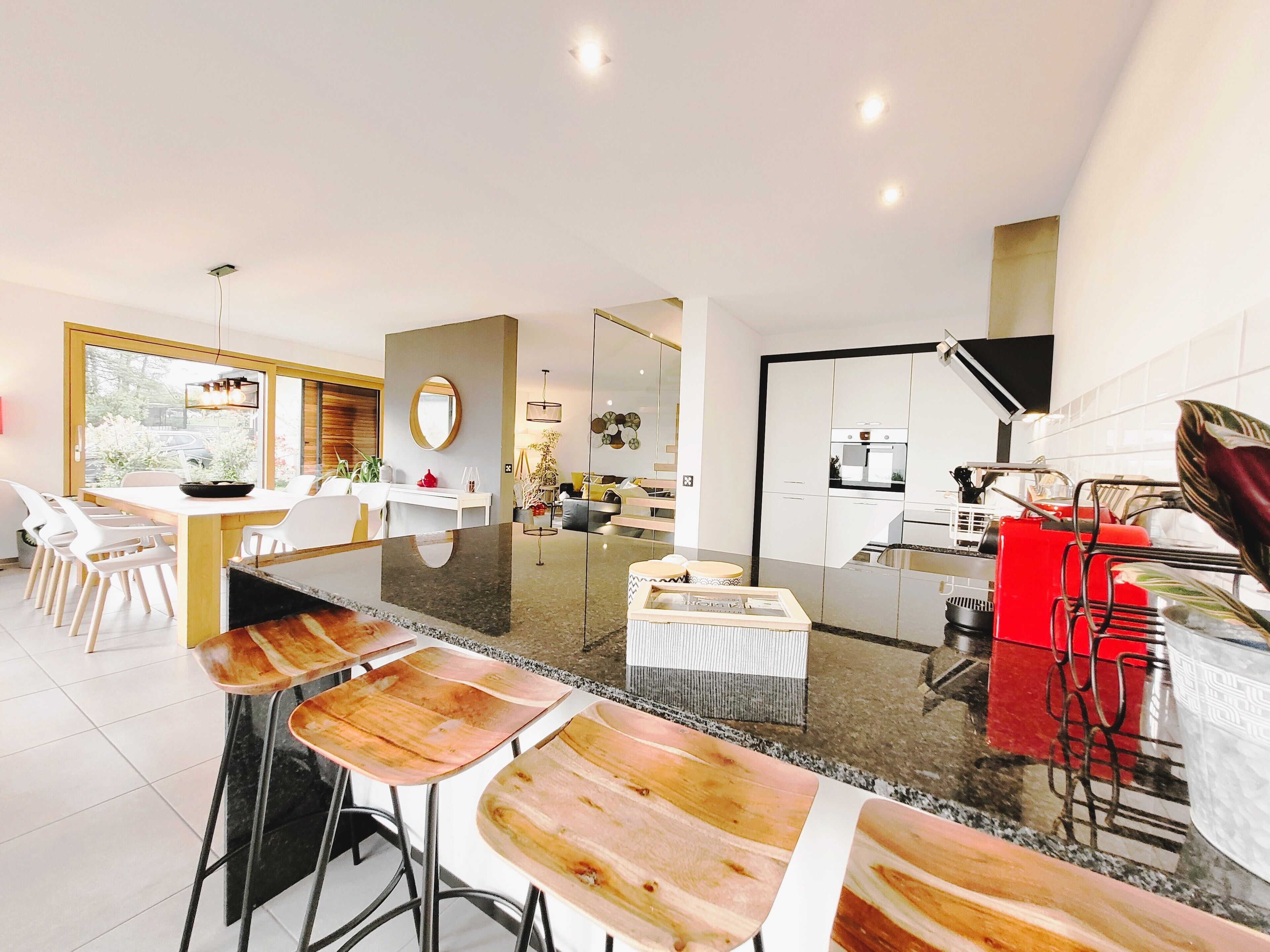 Villa familiar, 3 habitaciones, vista a la montaña, en el área del jardín | Cocina privada | Refrigerador con congelador, microondas, horno y parrilla de estufa 