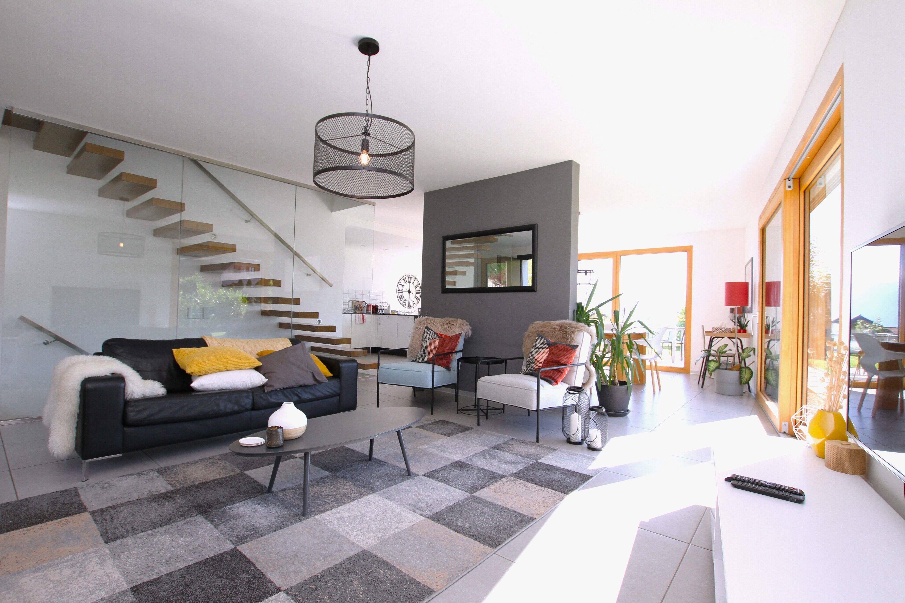 Villa Familiale, 3 chambres, vue montagne, côté jardin | Coin séjour