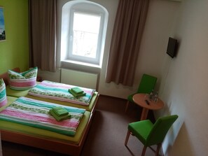 Basic-Doppelzimmer, mit Bad