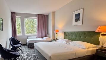 Comfort-Dreibettzimmer, 1 Schlafzimmer, Flussblick