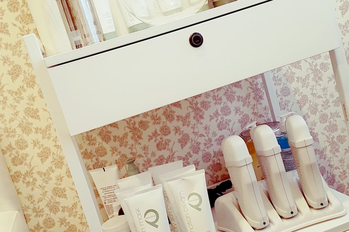 thai massages, sports massages, manicures and pedicures, massages