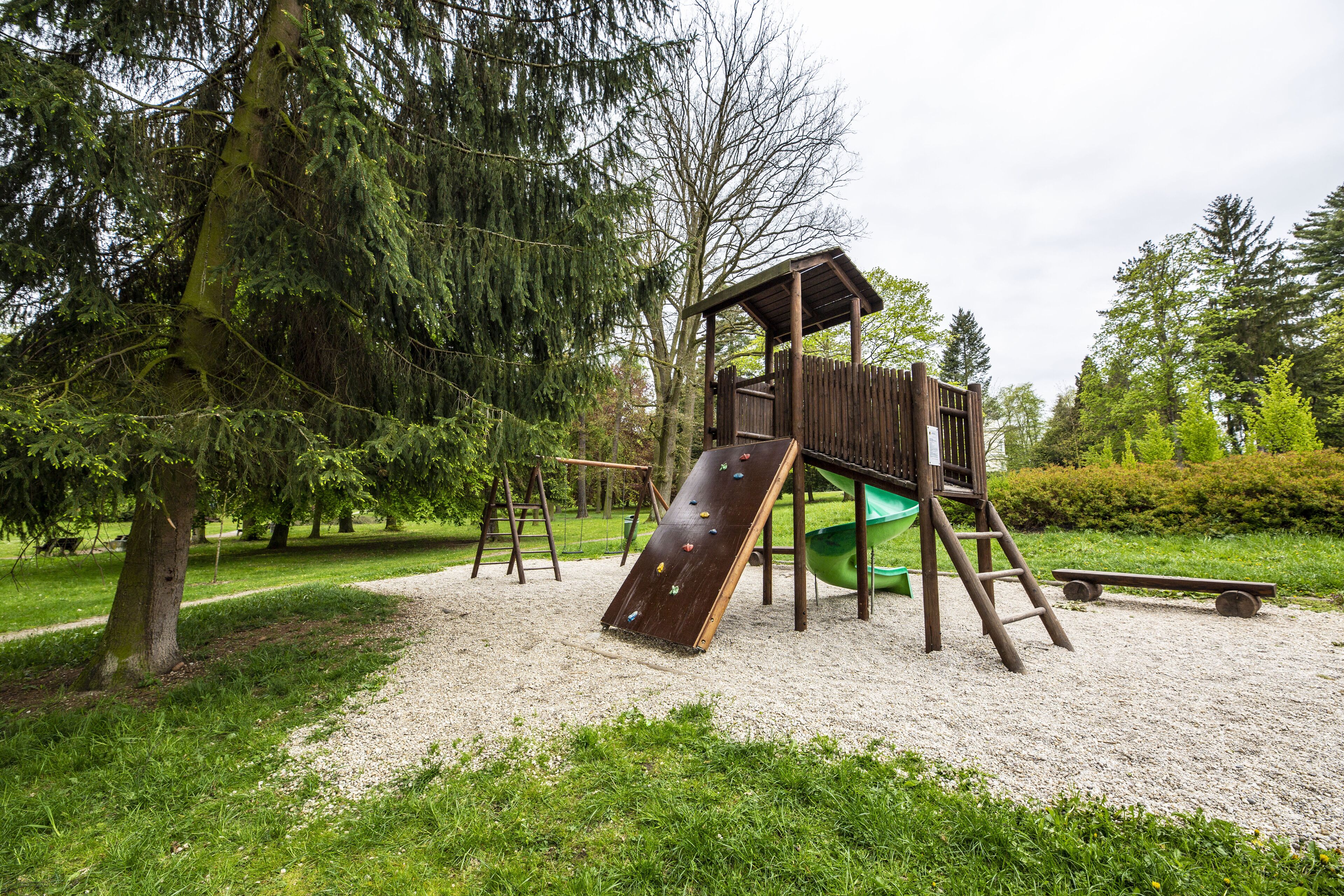 Área de parrillas y picnic