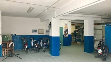 Parken ohne Service (10 EUR pro Nacht)