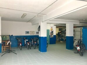 自助泊车 10 每晚