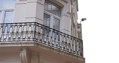 Hotel Corner House