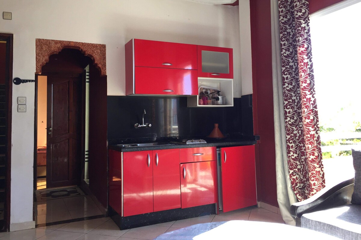 Apartment, 1 Schlafzimmer, Terrasse | Eigene Küche | Kühlschrank, Herdplatte, Kochgeschirr/Geschirr/Besteck