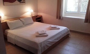 Deluxe-Villa, 4 Schlafzimmer | 4 Schlafzimmer, Bettwäsche aus ägyptischer Baumwolle