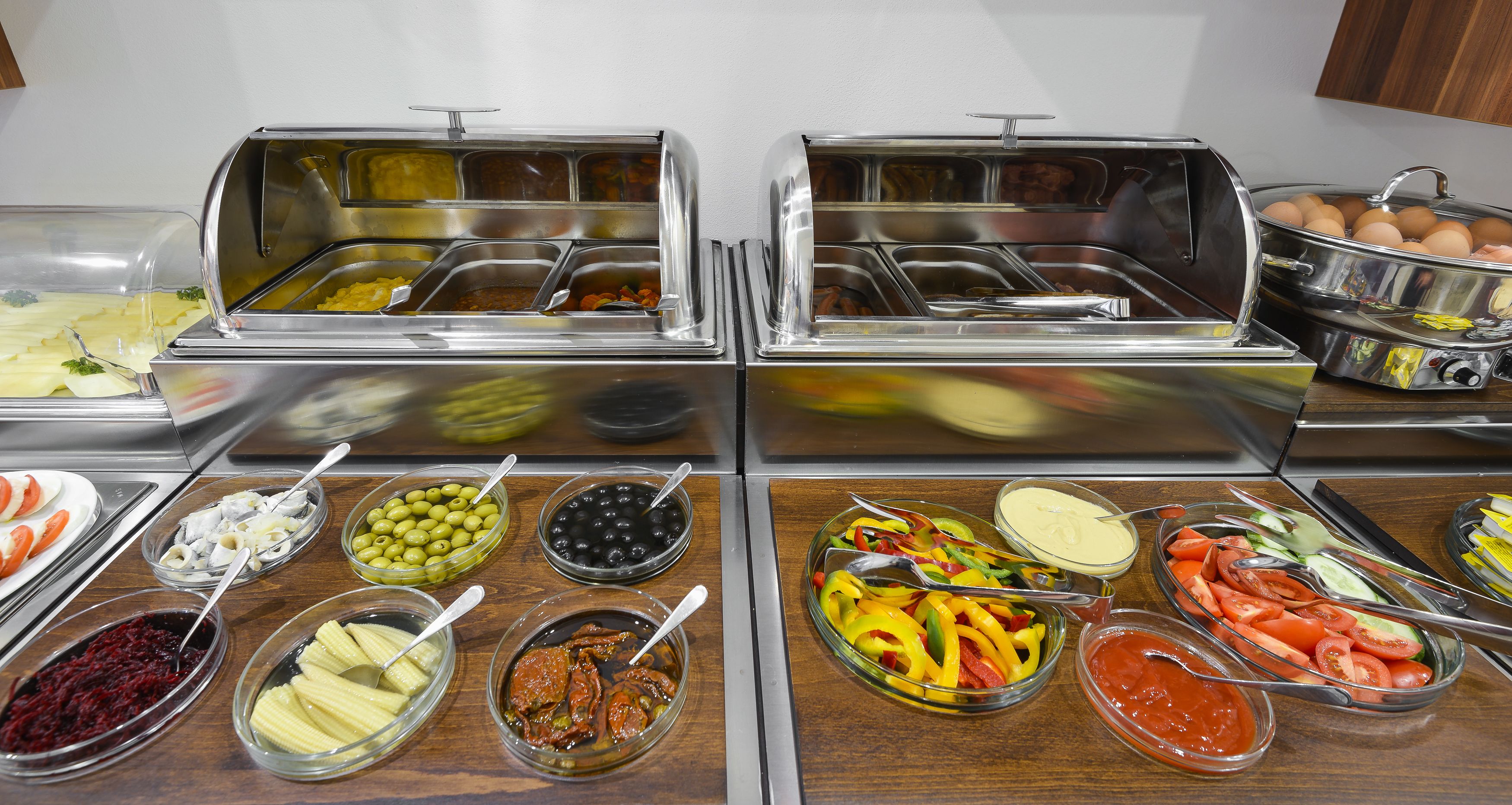 daily buffet breakfast (eur 10 per person)