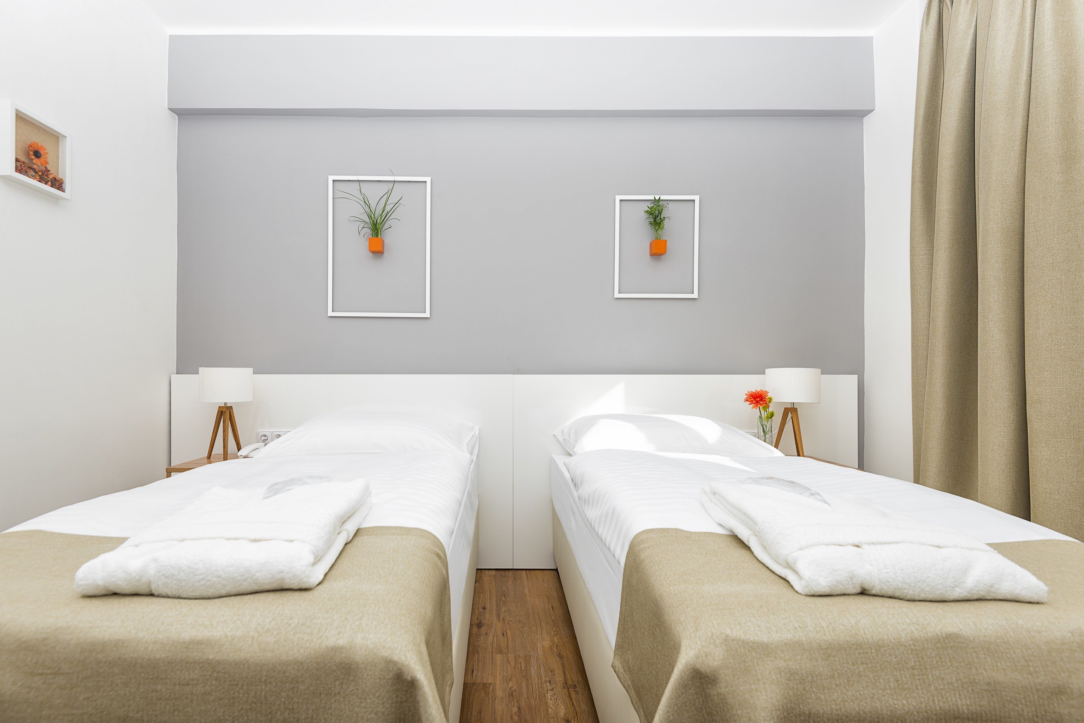 standard double or twin room | minibar, in-room safe, desk, laptop workspace