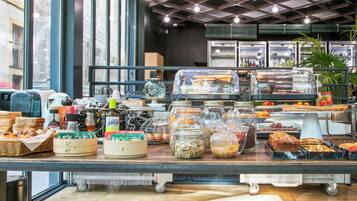 Daily buffet breakfast (EUR 14.00 per person)