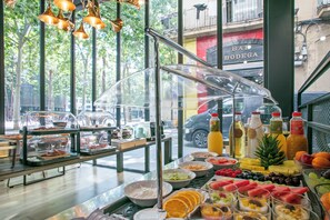 Daily buffet breakfast for a fee
