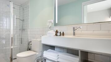 Shower, free toiletries, hair dryer, towels