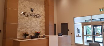 Hotel du Lac Champlain, an Ascend Collection Hotel