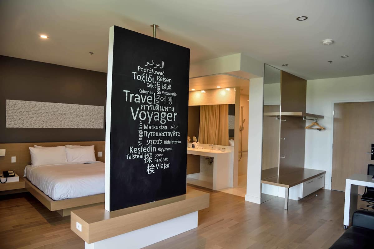 1 bedroom, minibar, laptop workspace, soundproofing