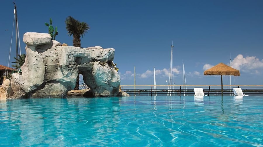 Nauthotel Porto San Vito