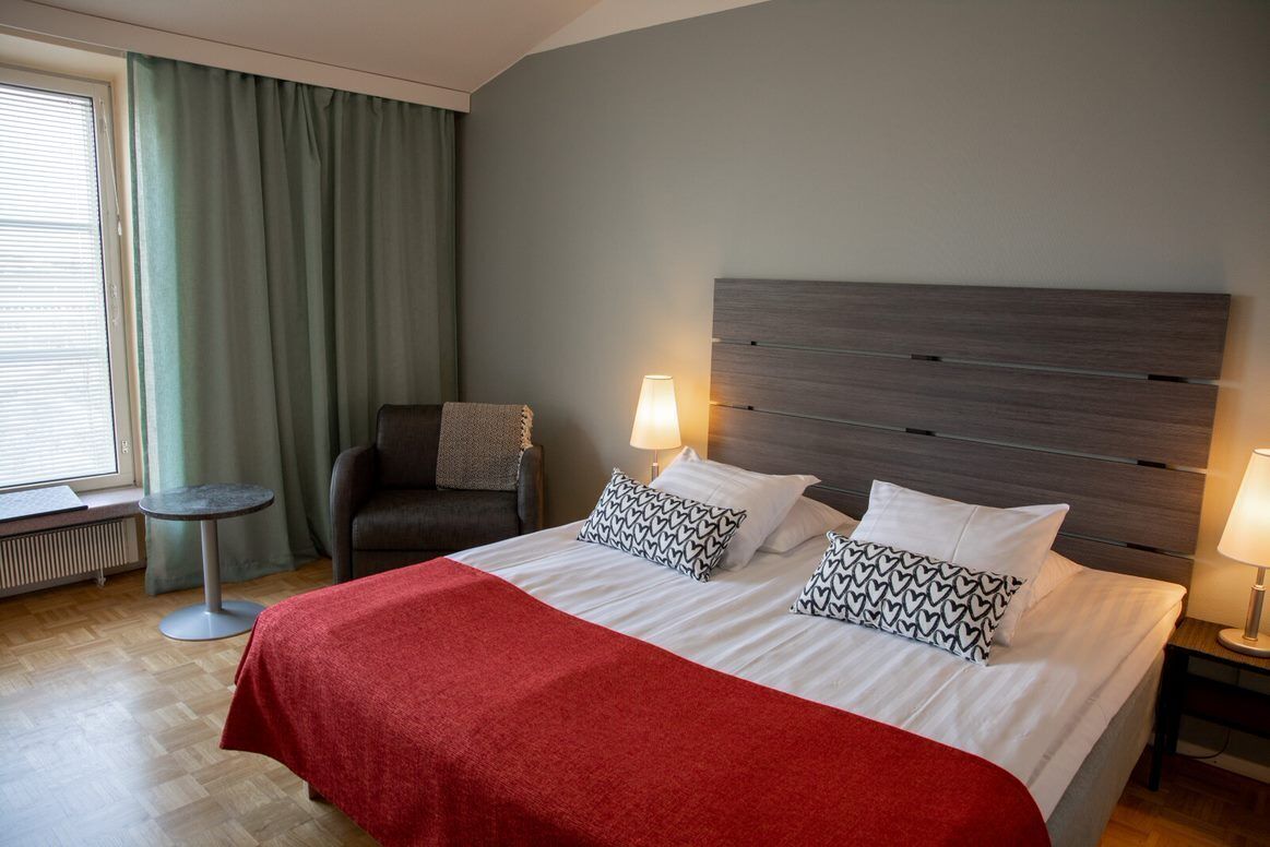 soundproofing, iron/ironing board, free wifi, bed sheets