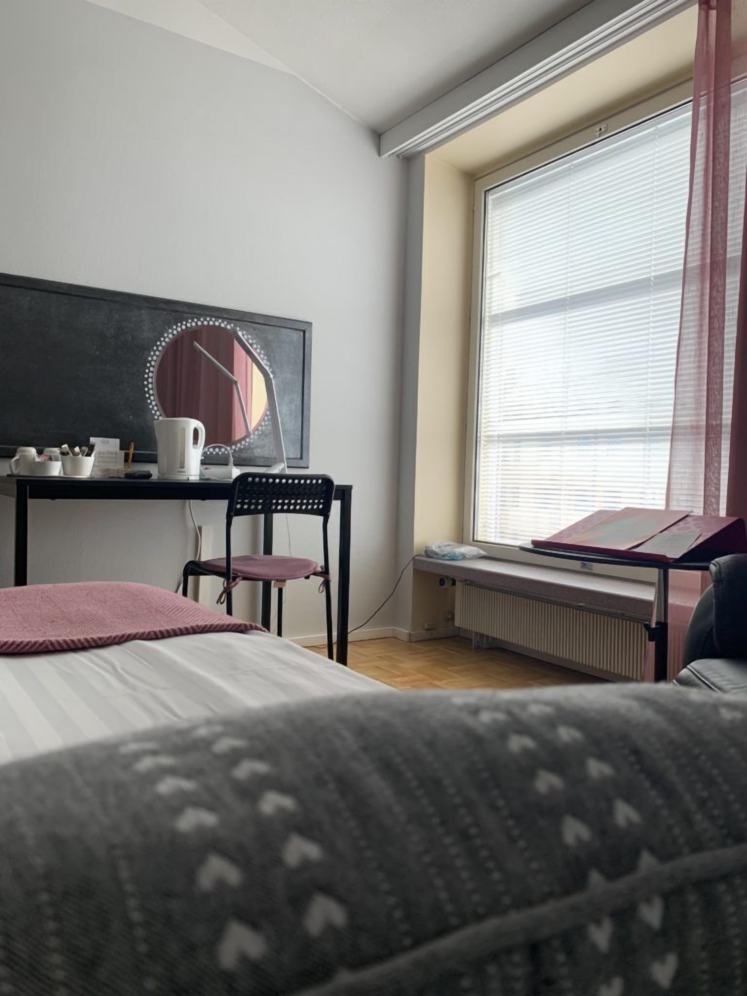 soundproofing, iron/ironing board, free wifi, bed sheets