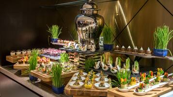 Daily buffet breakfast (QAR 99 per person)