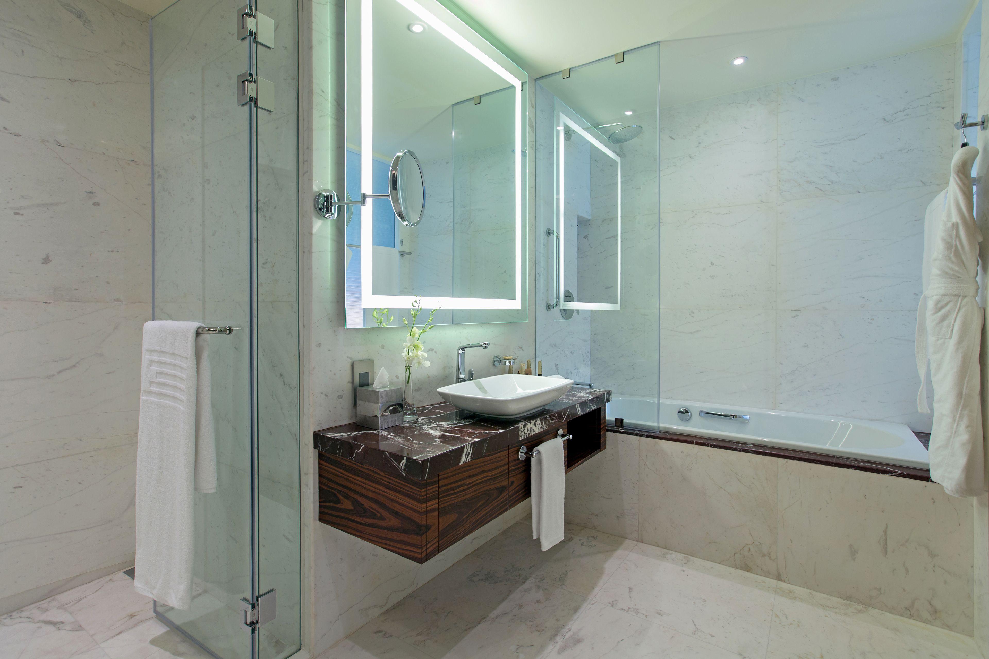 Photo - Millennium Plaza Doha