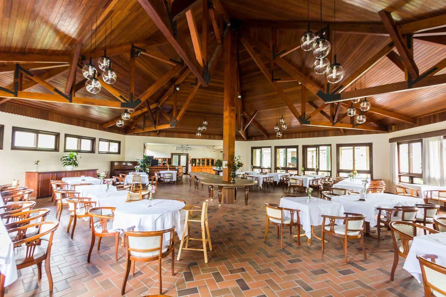 Café da manhã, almoço e jantar